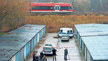 In diesem Garagenkomplex in der Kantstraße wurde im Dezember 2011 die Babyleiche gefunden.