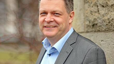 Hat gut Lachen: Bernd Albers bleibt weitere acht Jahre im Amt.