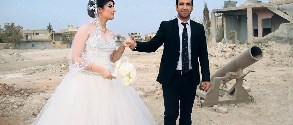 Vorboten der Hoffnung. In die von den Kurden befreite syrische Stadt Kobane kehrt nach der Vertreibung des IS langsam das Leben zurück.