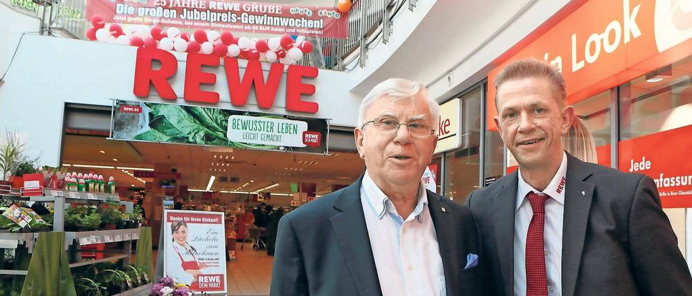 Familien-Betrieb. Siegfried Grube (l.) und Sohn Thomas Grube (r.).
