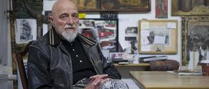 Markus Lüpertz arbeitet seit mehreren Jahren in seinem Atelier in Teltow. Dort entsteht der größte Teil seiner Kunst.