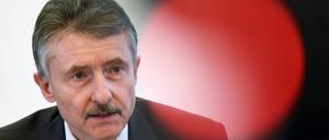 Brandenburgs Innenminister Karl-Heinz Schröter.