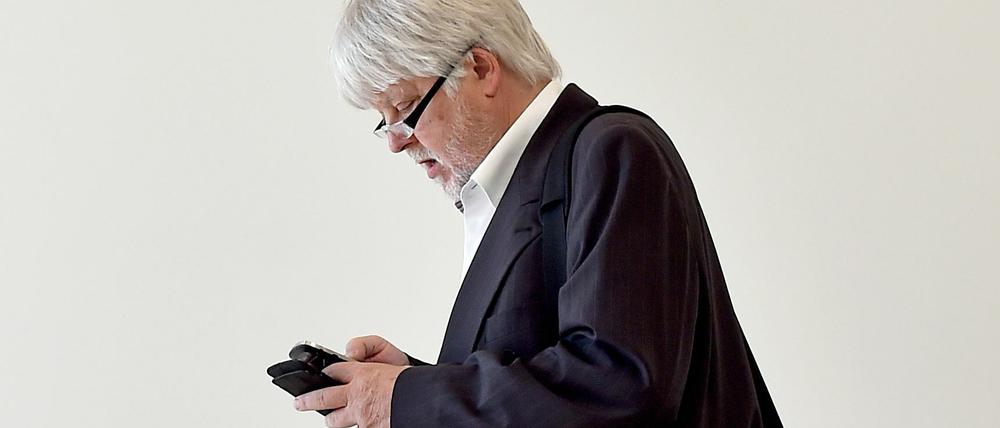 Brandenburgs Justizminister Helmuth Markov tritt zurück.