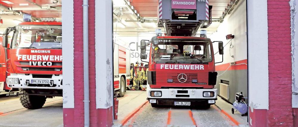 Der derzeitige Wachenstandort am Stahnsdorfer Dorfplatz ist mittlerweile als Rattenloch verschrien.
