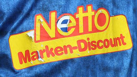 In einem Discounter in der Flotowstraße arbeitet ein aktiver Neonazi. Das Unternehmen "Netto" will den Hinweisen nachgehen.