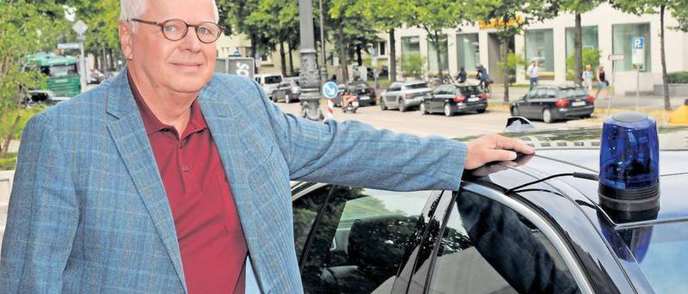 Fahr’ doch mal den Wagen vor. Damit ist es nun auch bei Michael Ande vorbei. Nach 403 Auftritten im „Alten“ verlässt Gerd Heymann das TV-Kommissariat.
