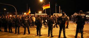Bereits Ende Januar marschierten Pogida-Teilnehmer vom Potsdamer Hauptbahnhof zum Filmmuseum und zurück.