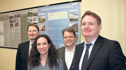 Die Kandidaten Michel, Daun, Albers und Mühlner (vl.) wollen das Bürgermeister-Amt.