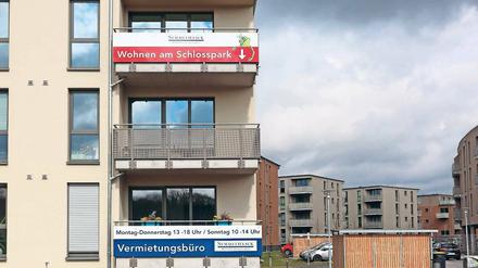 Auf dem ehemaligen Kasernengelände zwischen Kaiser-Friedrich-Straße und Schloss Lindstedt baut Semmelhaack derzeit zahlreiche Wohnblöcke – auch für Studenten.