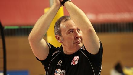 Alberto Salomoni hat sein letztes Spiel als Cheftrainer der Potsdamer Bundesliga-Volleyballerinnen bestritten. Nach fünf Jahren im Amt hört er nun auf.