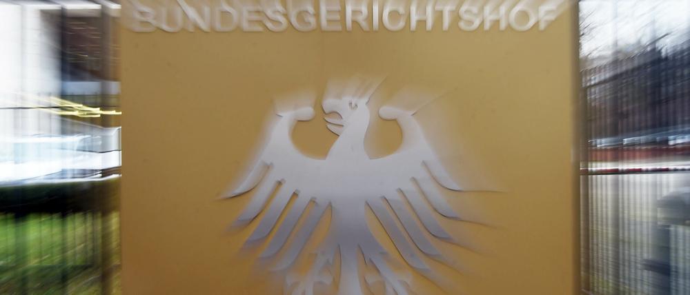 Der Ermittlungsrichter am Bundesgerichtshof erließ Haftbefehl gegen einen 19-jährigen Syrer, der in Potsdam-Mittelmark untergebracht war. Er soll mit seinen Verbindungen zum IS geprahlt haben.