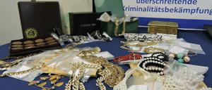 Teile des Diebesguts.