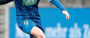 Dreierpack. Svenja Huth erzielte gegen Bayer die Hälfte der Tore.