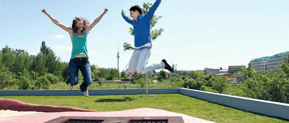 Freispringer. Trampolinspringen geht natürlich auch im Park.