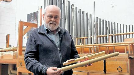 Kann wieder hoffen. Orgelbaumeister Matthias Schuke.