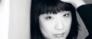 Aus Wut und Angst etwas Schönes machen. Manami Nagahari und beschäftigt sich mit guter und gefährlicher Strahlung.