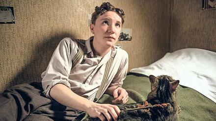 Ein Kammerspiel. Der Potsdamer Leonard Carow spielt Anne Franks Freund Peter.