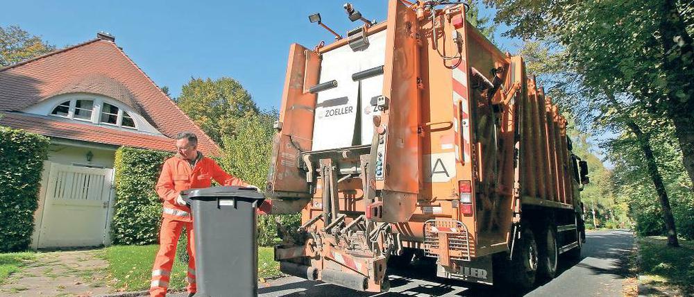 Die Müllentsorgung kostet – und ab 2016 in Potsdam sogar noch mehr.