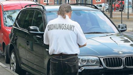Rund 3,6 Millionen Euro nahm die Stadt im vergangenen Jahr durch Bußgelder wegen überhöhter Geschwindigkeit und falschen Parkens ein.