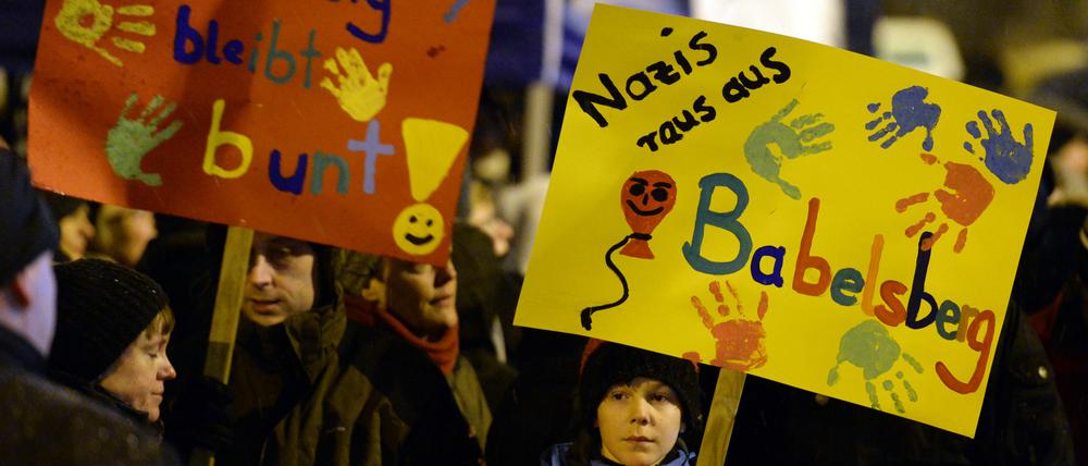 In der vergangenen Woche wollte Pogida durch Babelsberg ziehen, es kamen aber deutlich weniger Pogida-Teilnehmer als noch in den Vorwochen. Es gab außerdem massiven Gegenprotest.