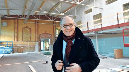 Platz genug. Im Juni will Christoph Miethke seine neue Produktionsstätte in der Roten Kaserne in Betrieb nehmen. Knapp acht Millionen Euro investiert die Medizintechnik-Firma in den Erweiterungsbau.