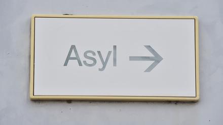 60 Aslybewerber sollen bald in der David-Gilly-Straße untergebracht werden. Anwohner kritisierten, dass sie in die Planungen der Stadt nicht einbezogen waren.