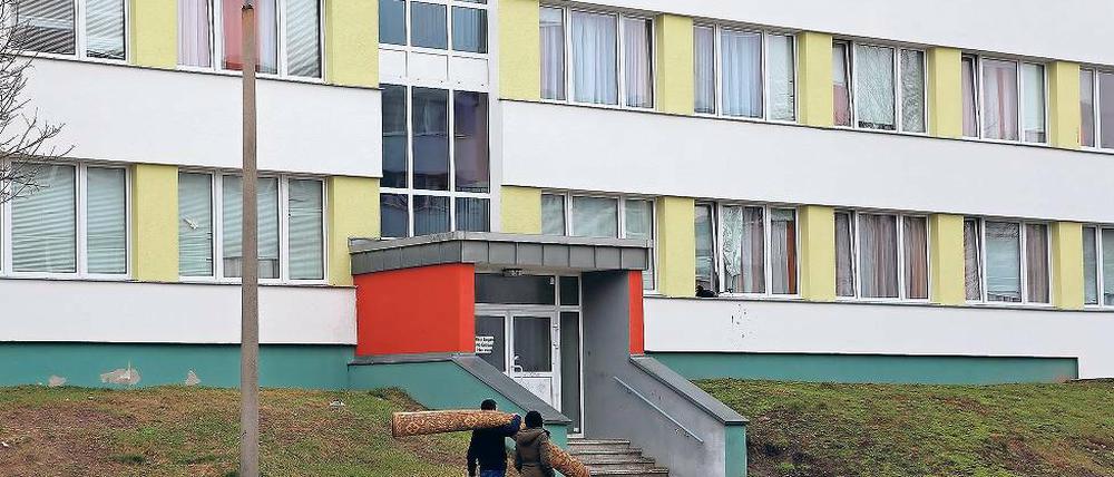 Einzugsgebiet. Die Unterkunft an der Potsdamer Straße liegt nur wenige Schritte von der Stubenrauch-Grundschule entfernt.