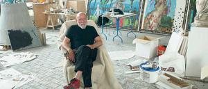 Entspannter Künstler. Markus Lüpertz lebt und arbeitet seit sieben Jahren in Teltow. Bis zum Raub im Dezember ist er noch nie behelligt worden, obwohl sein Grundstück weder Zaun noch Alarmanlage besitzt. Trotz des Raubes wollte der 74-Jährige in Teltow bleiben.