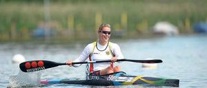 Paddelt bald in einem neuen Flitzer. Olympiasiegerin Franziska Weber.
