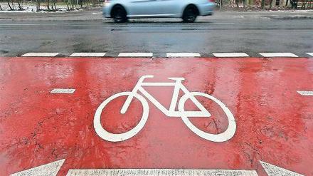 Zweirichtungsradwege werden von Rad- und Autofahrern häufig als unübersichtlich und gefährlich eingeschätzt.