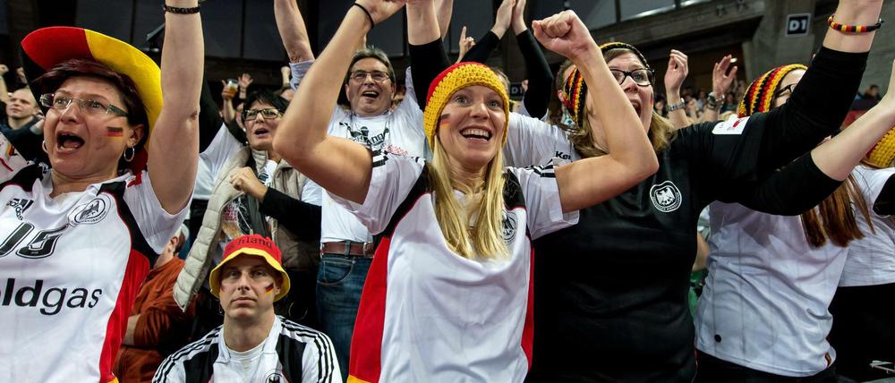 Jubel nur in der Halle? ARD und ZDF können TV-Übertragung der Hallenhandball-WM 2017 nicht vorstellen.