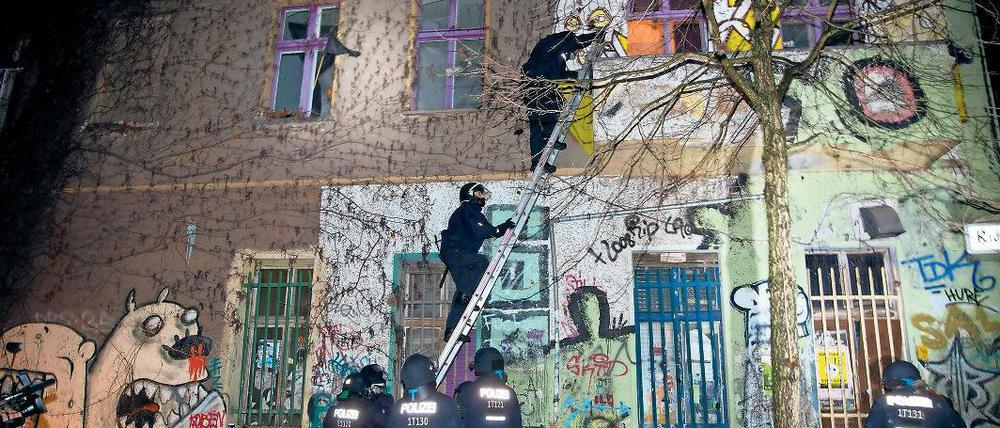 Starker Auftritt. Mehr als 500 Beamte waren am Mittwoch im Einsatz.