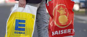 Genehmigt: Die Edeka-Gruppe will zukünftig 451 Supermärkte von Kaiser´s Tengelmann schlucken.