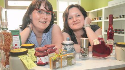 Ihren Senf dazugeben können nun endlich Susanne (l.) und Claudia (r.).