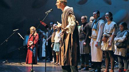Weihnachtsoratorium. Kinder konnten mit ihren Eltern oder Großeltern im Nikolaisaal die schönsten Partien des Bach’schen Kantatenzyklus in rund 60 Minuten erleben.