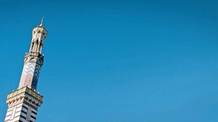 Beten statt bummeln. Potsdams falsche Moschee an der Neustädter Havelbuch sollte aus Kostengründen 2016 eigentlich geschlossen bleiben. Der Schlösserstiftung fiel aber eine neue Nutzung ein.