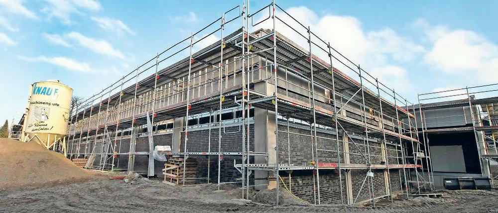 Im Bau. Der neue Aldi-Supermarkt an der Potsdamer Straße.