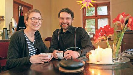 Sie sieben Gottesdienste, er drei und ein Krippenspiel. Juliane Rumpel und ihr Mann Thomas Thieme sind im Auftrag von ganz oben unterwegs.