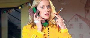 Hengasch, nicht immer ein Schicksal. Caroline Peters meint es gut mit ihrer Kommissarin Sophie Haas, jetzt, da sich die ARD-Serie „Mord mit Aussicht“ zum Film „Ein Mord mit Aussicht“ weitet. Am Montag um 20 Uhr 15 in der ARD.