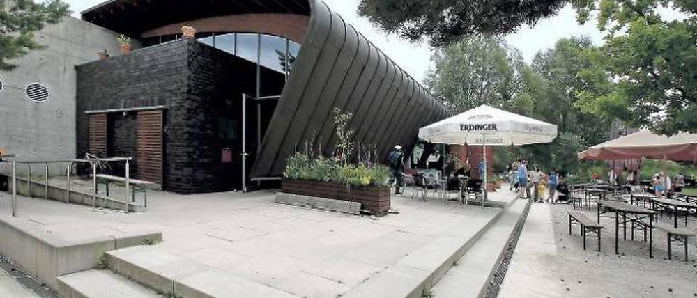 Der bisherige Café-Betreiber hat seine Arbeit im Sommer beendet, nun wird sein Nachfolger gesucht.