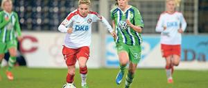 Abgelaufen im Pokal. Turbine-Stürmerin Huth im Spiel gegen den VfL.