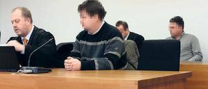 Steffen F. (v.r.) und Hajo T. (h.r.) wurden verurteilt, weil sie die ILB betrogen haben.