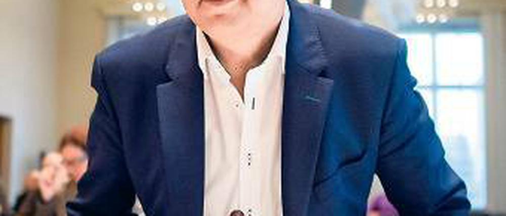 Wir kennen uns doch? Dieser Herr hat Berlin regiert, und das ganz schön lange.