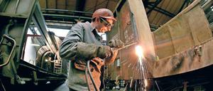 Abserviert? Arbeiter im Fahrzeuginstandhaltungswerk der Bahn.