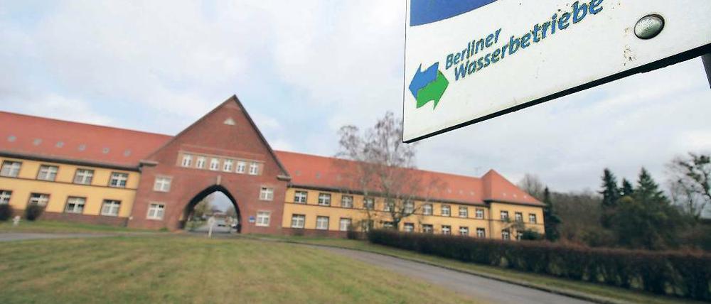 Das Klärwerk in Stahnsdorf. Es gehört den Berliner Wasserbetrieben, hier landet aber nicht nur Abwasser aus Berlin.