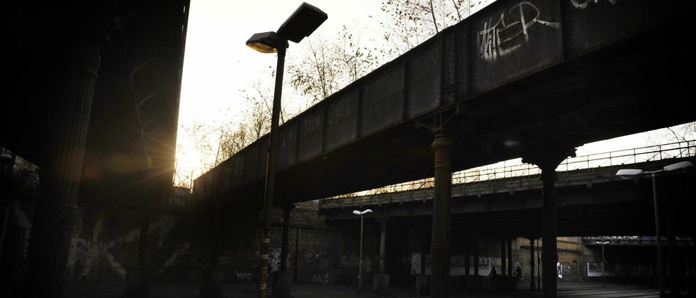 Über diese Brücken an der Berliner Yorckstraße könnten die Züge fahren.