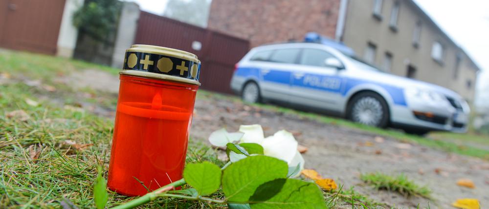 In der Wohnung von Silvio S. im elterlichen Haus in Kaltenborn wurde Kinderkleidung sichergestellt. Noch ist unklar, ob diese getragen oder neu ist.