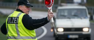 Halt für die Polizeireform: Im Zuge der Evaluation wurde deutlich, dass es gravierende Mängel bei der Polizei in Brandenburg gibt.