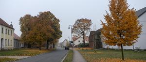 In Kaltendorf leben etwa 80 Menschen. Dass einer von ihnen zwei Kinder getötet haben soll, sorgt für Entsetzen.