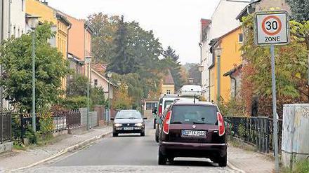 Spielstraße. Die Thaerstraße wird zunehmend als Abkürzung genutzt.